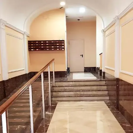 Irati Escápate A Bilbao, A 5min Del Mercado De La Ribera Appartamento